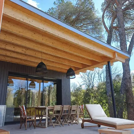 Refuge Sous Les Pins *